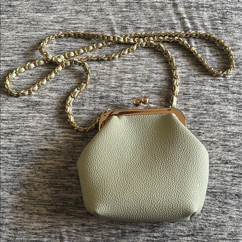 Jen & Co light green small change purse bag